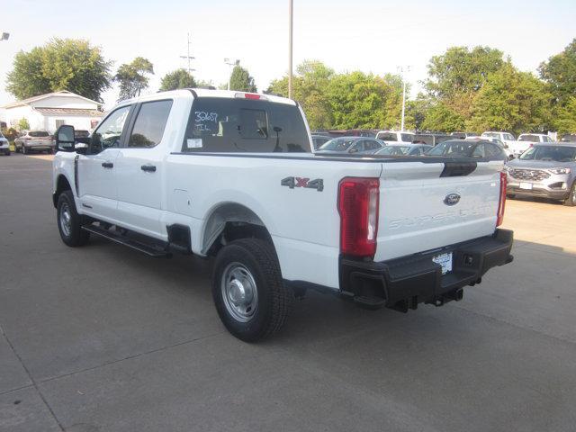 Photo of 2026 Oxford White Ford F-350