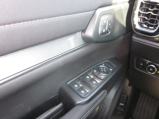 Photo of 2025 Shadow Black Ford Ranger