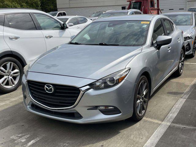 Photo of 2018 Sonic Silver Metallic Mazda Mazda3