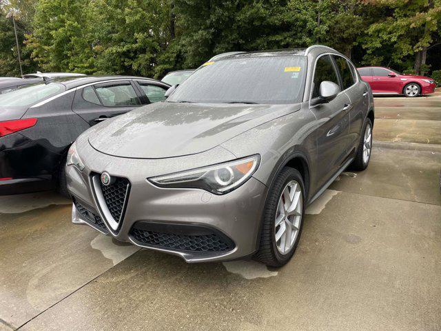 Photo of 2019 Stromboli Gray Metallic Alfa Romeo Stelvio