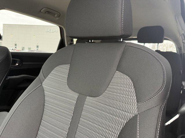 Photo of 2025 Dawning Red Kia Sorento
