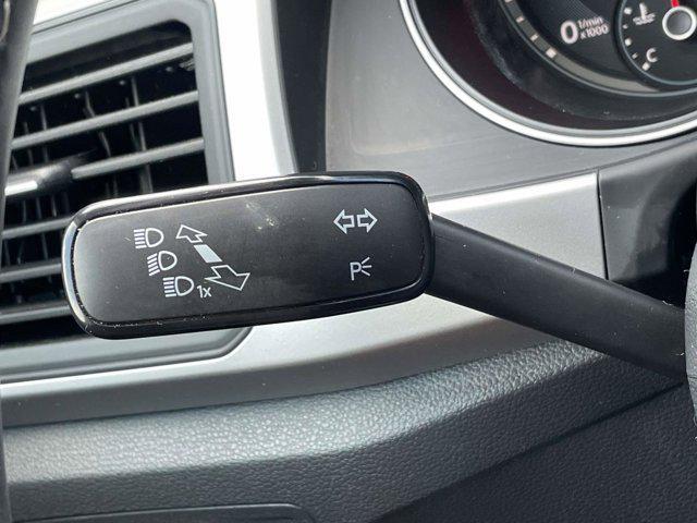 Photo of 2021 Platinum Gray Metallic Volkswagen Atlas