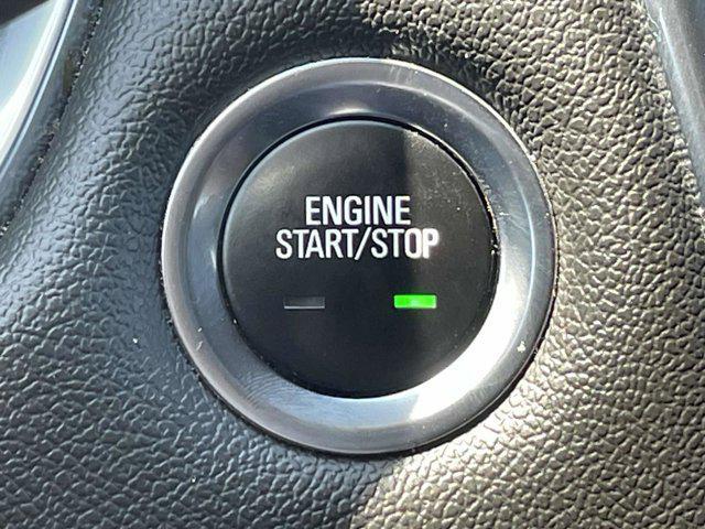 Photo of 2022 Northsky Blue Metallic Chevrolet Traverse