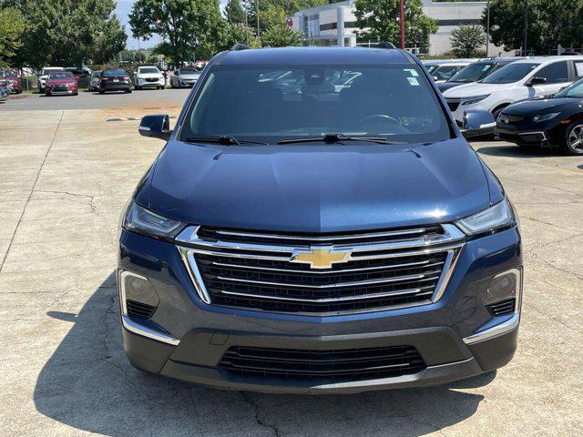 Photo of 2022 Northsky Blue Metallic Chevrolet Traverse