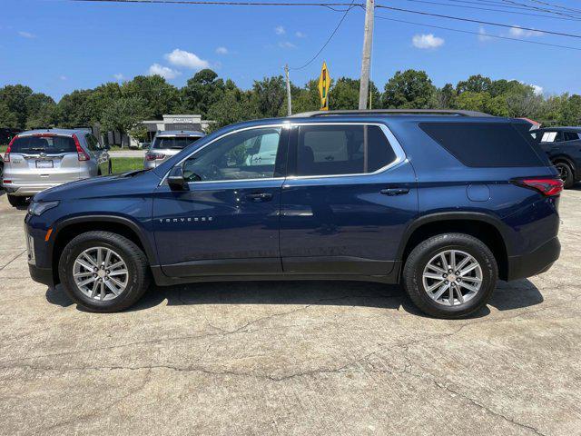 Photo of 2022 Northsky Blue Metallic Chevrolet Traverse