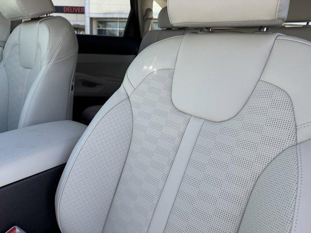 Photo of 2025 Midnight Lake Blue Kia Sorento