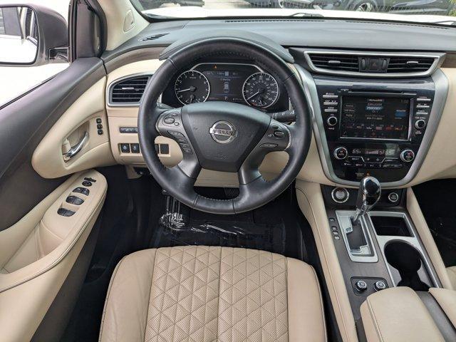 Photo of 2020 White Nissan Murano