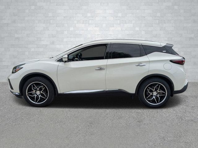 Photo of 2020 White Nissan Murano