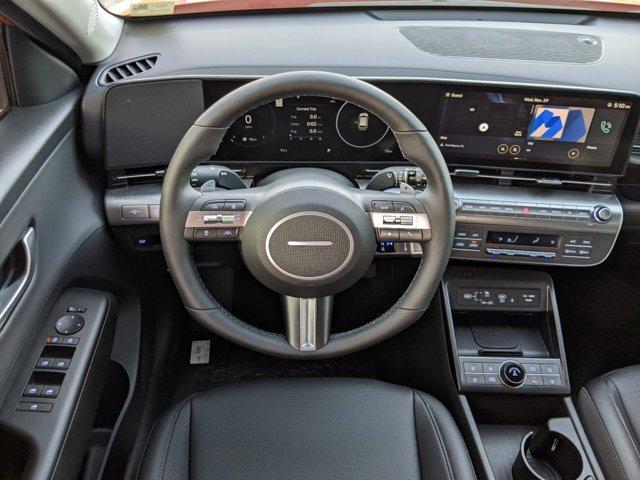 Photo of 2025 Abyss Black Pearl Hyundai KONA