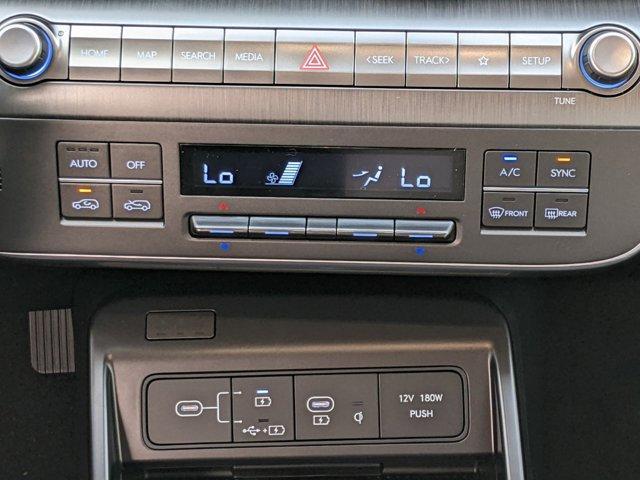Photo of 2025 Abyss Black Pearl Hyundai KONA