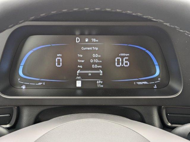 Photo of 2025 Black Hyundai ELANTRA