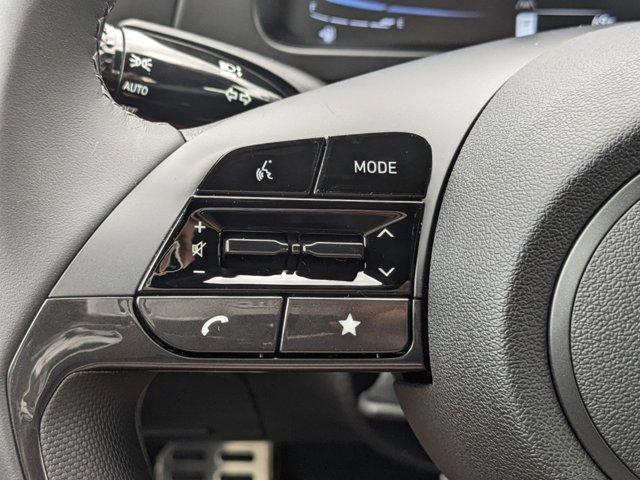 Photo of 2025 Black Hyundai ELANTRA