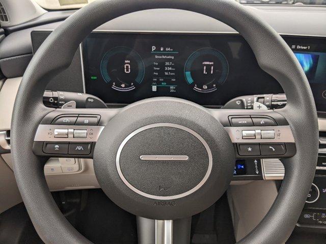 Photo of 2025 Pearl Hyundai TUCSON Hybrid