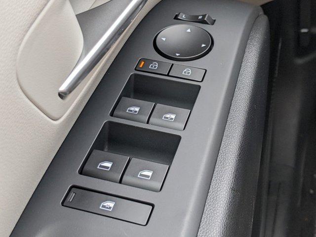 Photo of 2025 Pearl Hyundai TUCSON Hybrid