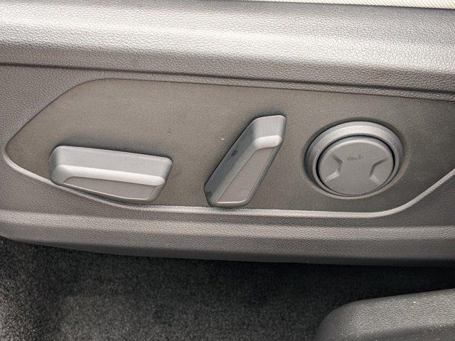 Photo of 2025 Pearl Hyundai TUCSON Hybrid