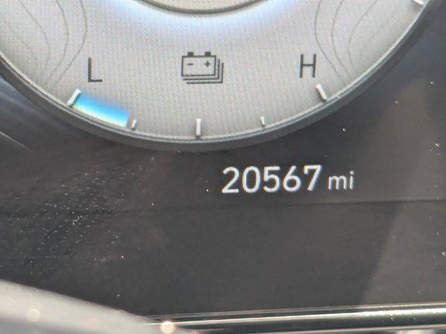 Photo of 2022 Scarlet Red Pearl Hyundai ELANTRA HEV