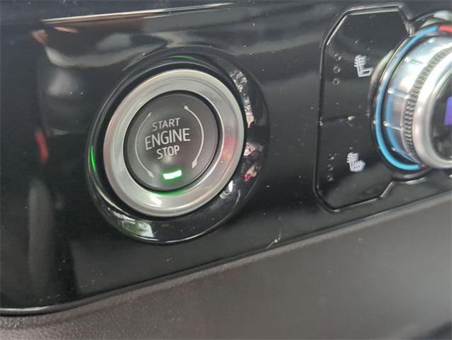 Photo of 2022 Onyx Black GMC Sierra 1500