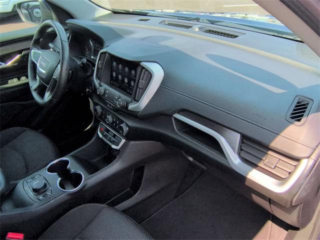 Photo of 2022 Marine Metallic GMC Terrain