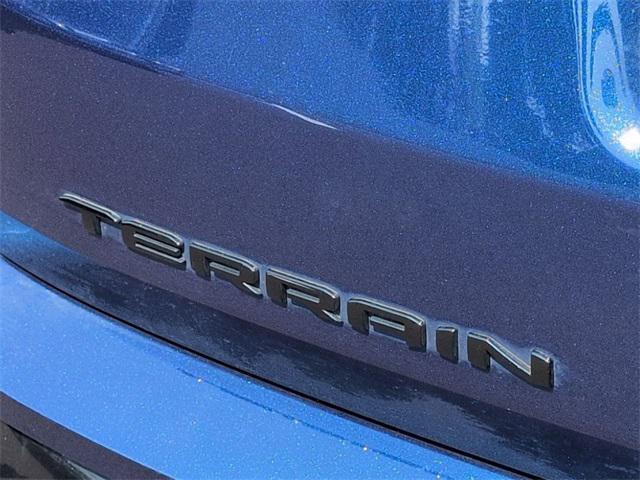 Photo of 2022 Marine Metallic GMC Terrain