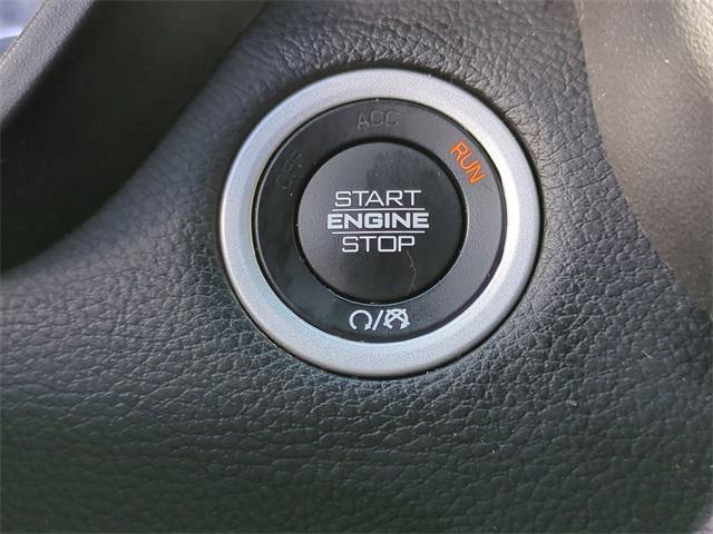 Photo of 2020 Bright White Clearcoat RAM 1500