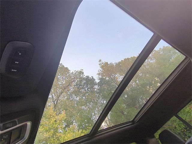 Photo of 2020 Bright White Clearcoat RAM 1500