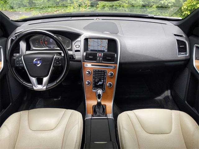 Photo of 2015 Black Stone Volvo XC60