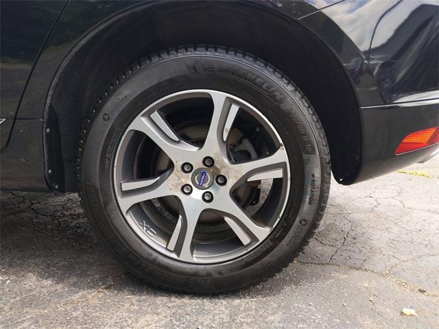 Photo of 2015 Black Stone Volvo XC60