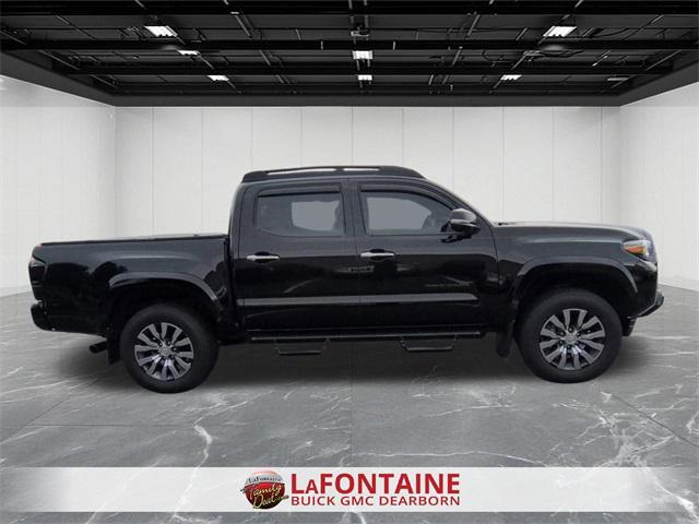 Photo of 2023 Black Toyota Tacoma