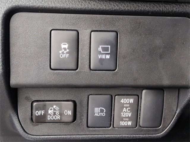Photo of 2023 Black Toyota Tacoma