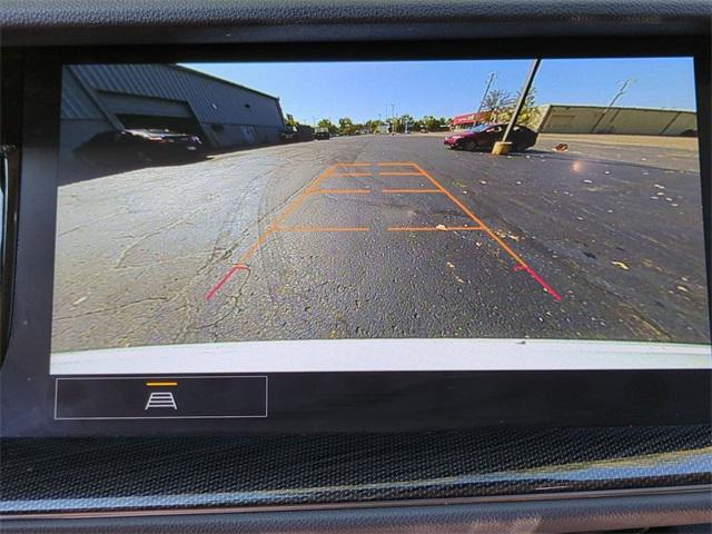 Photo of 2023 Summit White Buick Envision