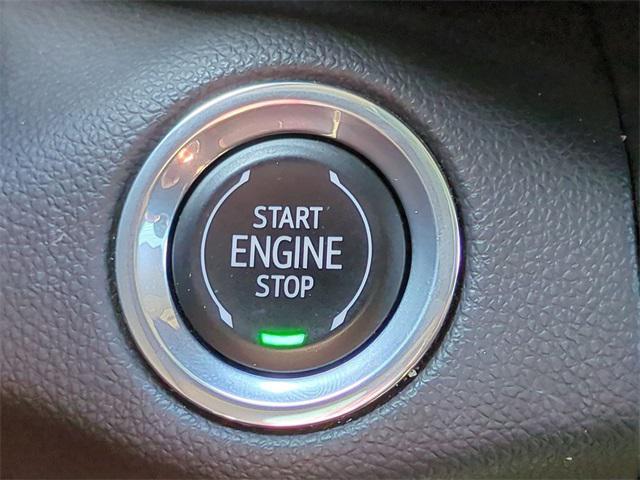 Photo of 2023 Summit White Buick Envision