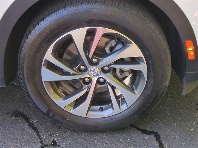 Photo of 2023 Summit White Buick Envision