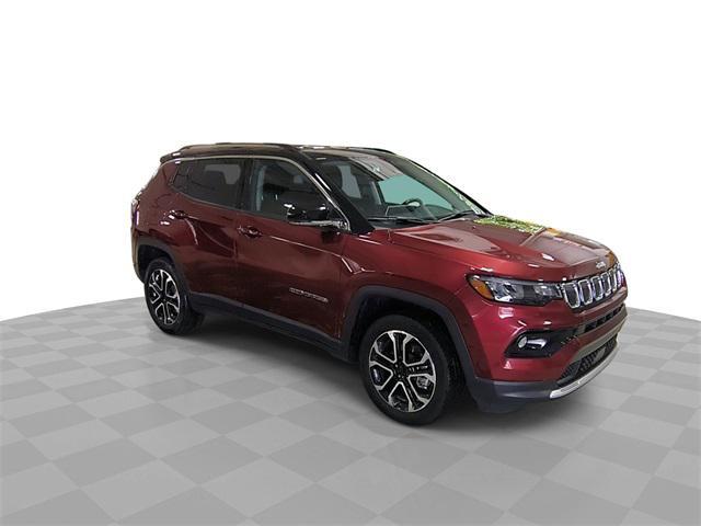 Photo of 2022 Velvet Red Pearlcoat Jeep Compass