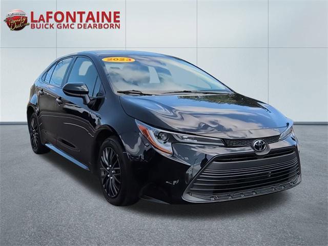 Photo of 2023 Midnight Black Toyota Corolla