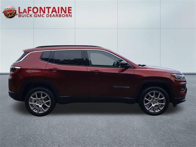 Photo of 2022 Velvet Red Pearlcoat Jeep Compass