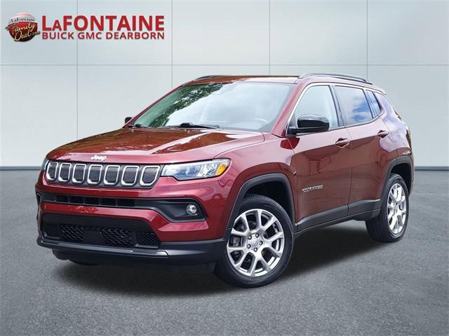 Photo of 2022 Velvet Red Pearlcoat Jeep Compass