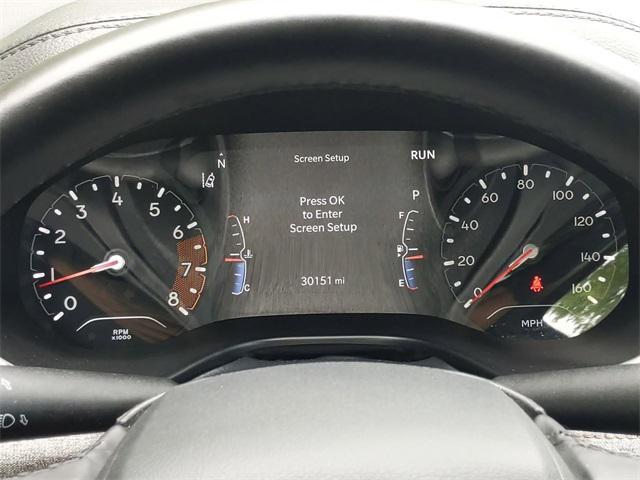Photo of 2022 Velvet Red Pearlcoat Jeep Compass