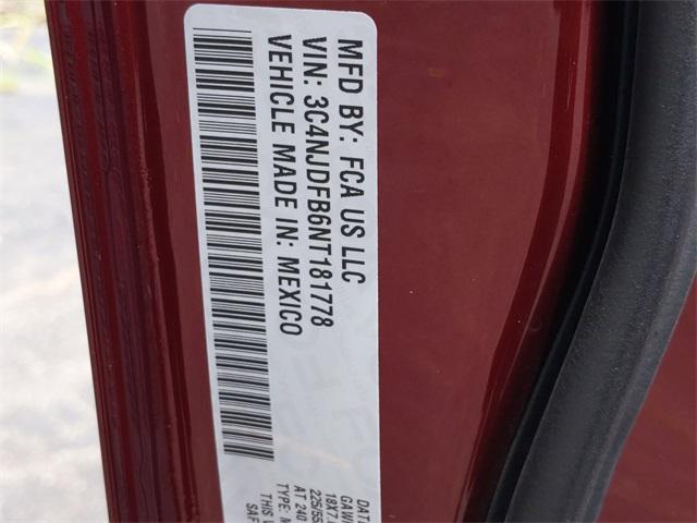 Photo of 2022 Velvet Red Pearlcoat Jeep Compass