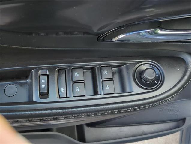 Photo of 2022 Ebony Twilight Metallic Buick Encore