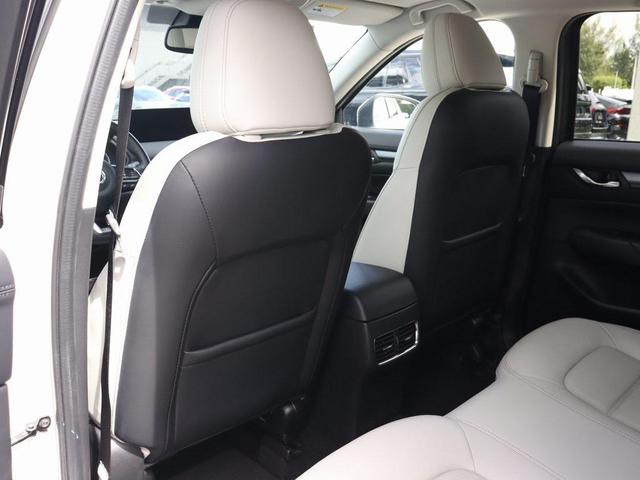 Photo of 2022 Snowflake White Pearl Mica Mazda CX-5