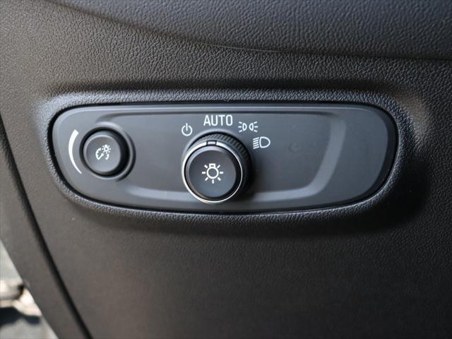 Photo of 2020 Nightfall Gray Metallic Chevrolet Equinox