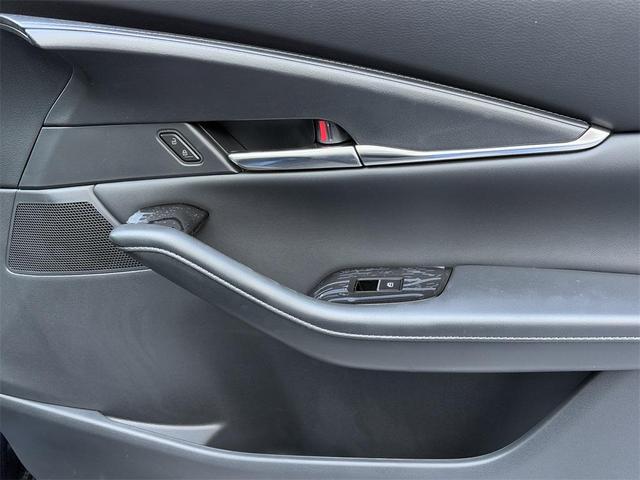 Photo of 2025 Deep Crystal Blue Mica Mazda CX-30