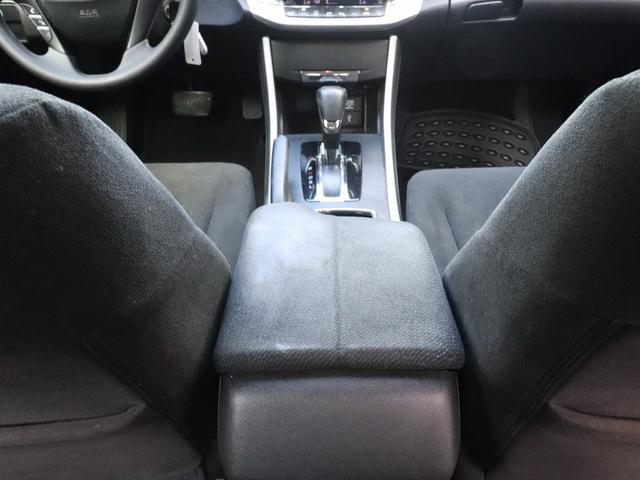 Photo of 2013 Crystal Black Pearl Honda Accord