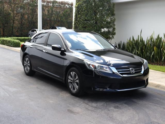 Photo of 2013 Crystal Black Pearl Honda Accord