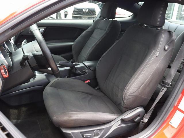 Photo of 2017 Race Red Ford Mustang