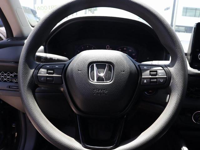 Photo of 2023 Meteorite Gray Metallic Honda Accord
