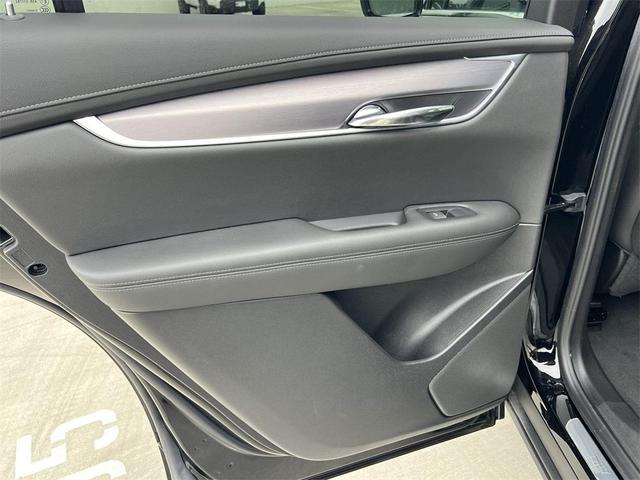 Photo of 2025 Black Cadillac XT6