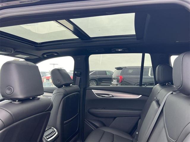 Photo of 2025 Black Cadillac XT6