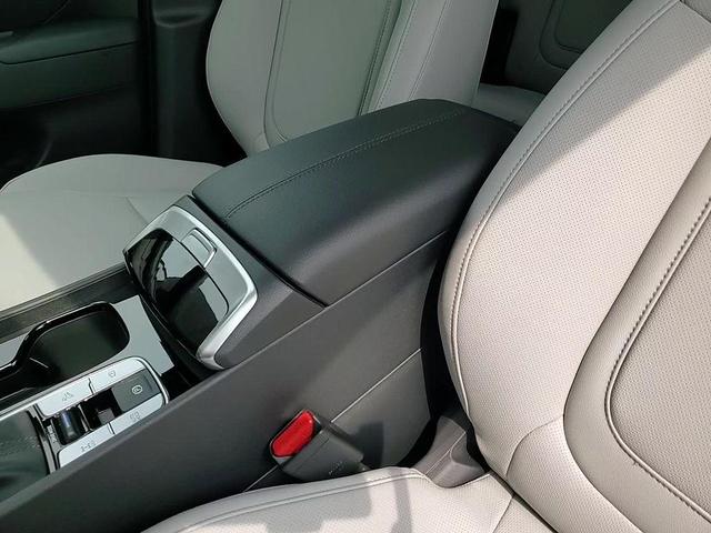 Photo of 2025 Sage Gray Hyundai SANTA CRUZ