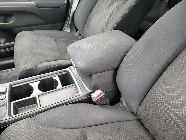 Photo of 2016 Kona Coffee Metallic Honda CR-V